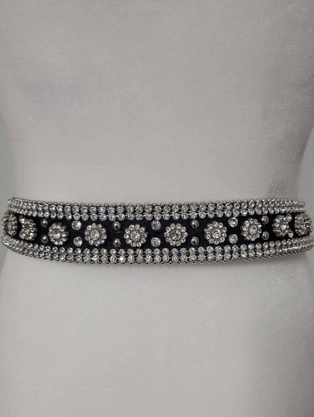 Angel Ranch Leather Rhinestone Belt - SM - Picture 5 of 16